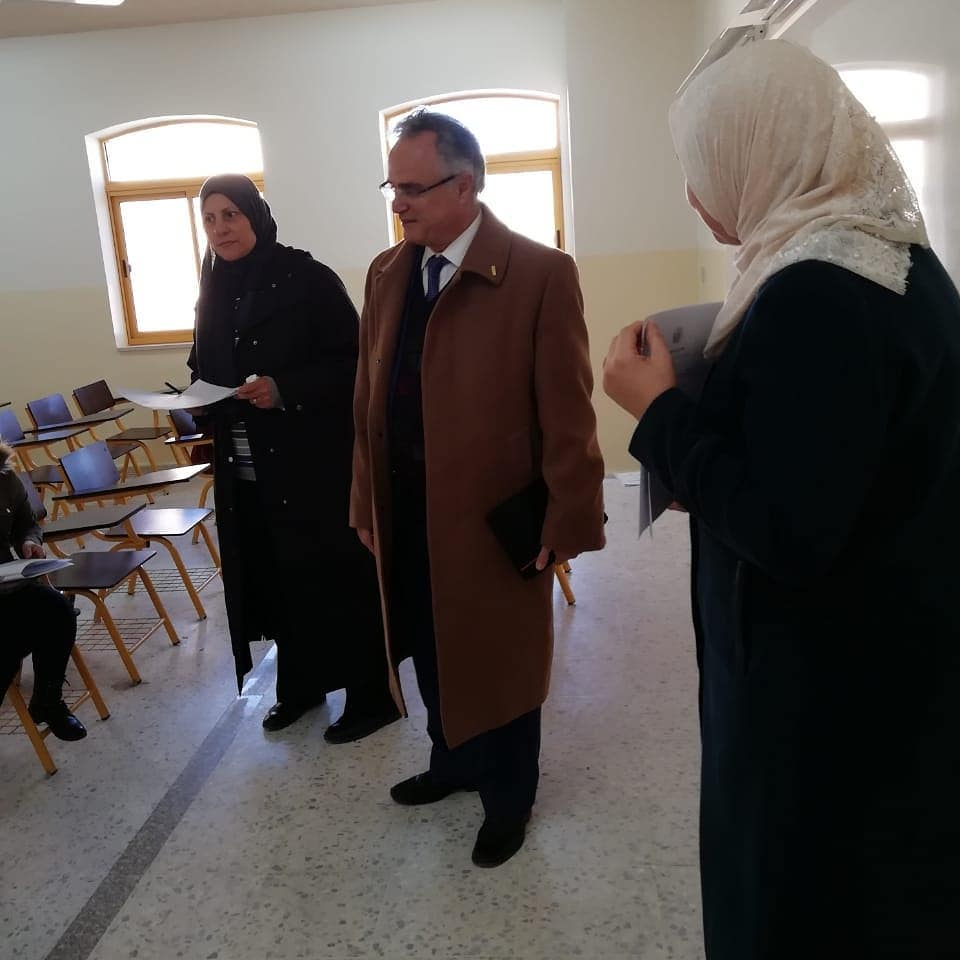 تفقد قاعات الامتحانات